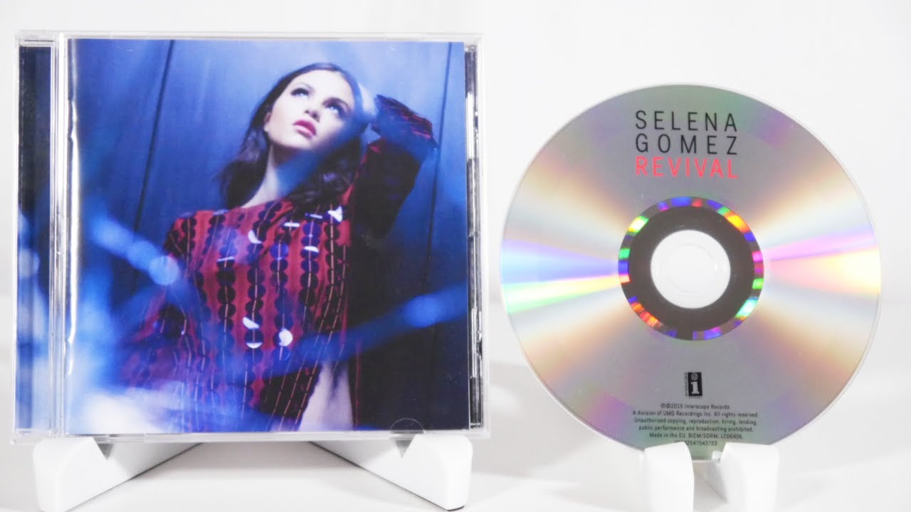 Selena Gomez - Revival CD Unboxing - YouTube