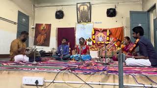 Engenum Kandathundo En Kannani