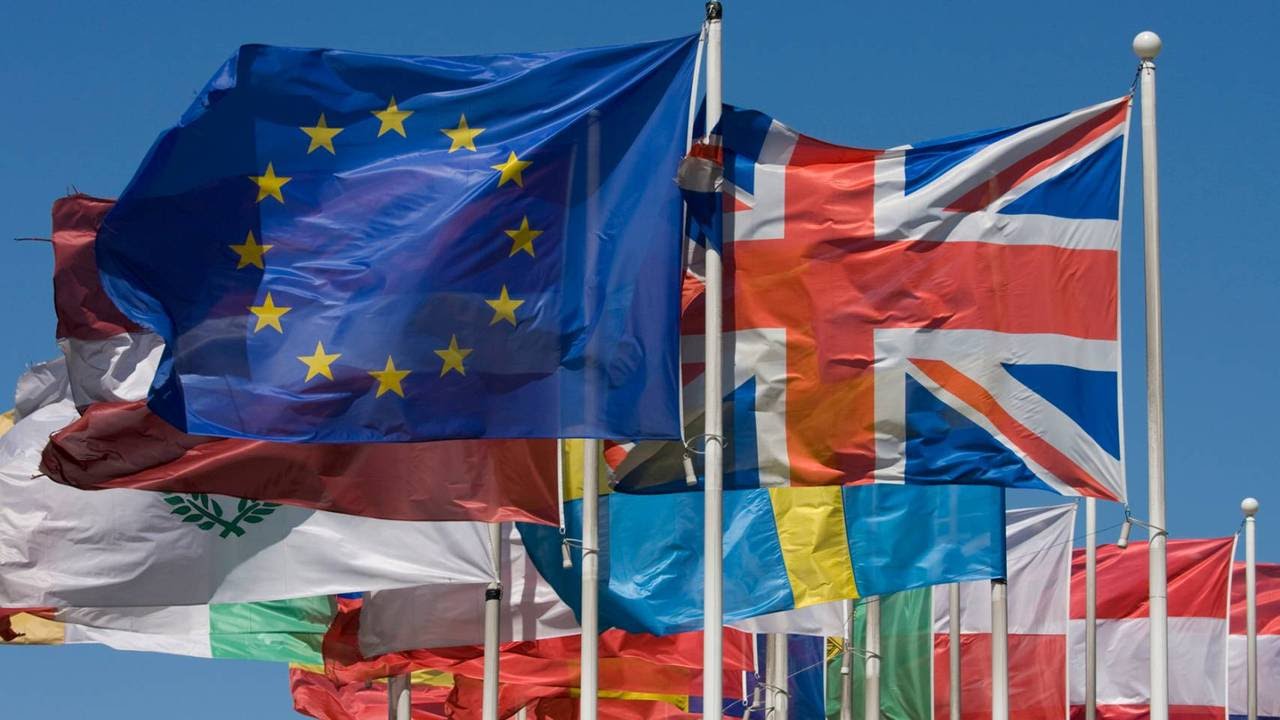 Business Growth in Europe Hits 4 Year Highs Despite Paris Attacks Business Growth in Europe Hits 4 Year Highs Despite Paris Attacks
