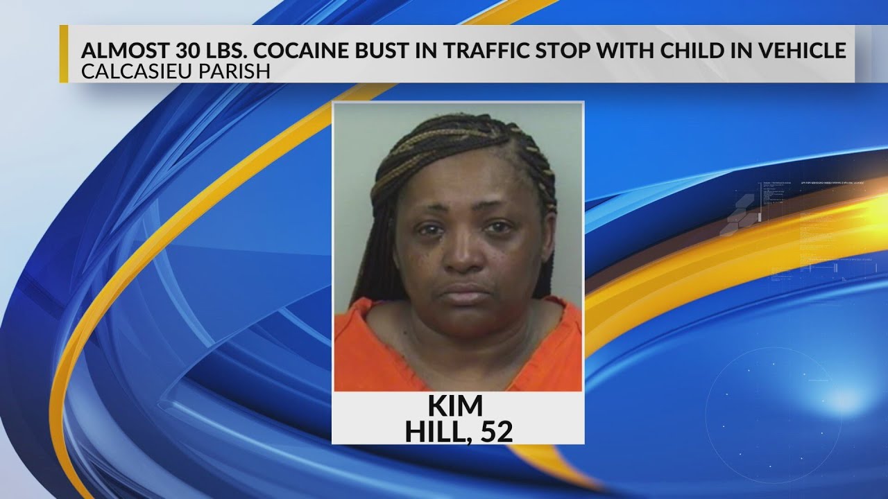 Almost 30 lbs. cocaine bust in traffic stop with child in vehicle - YouTube