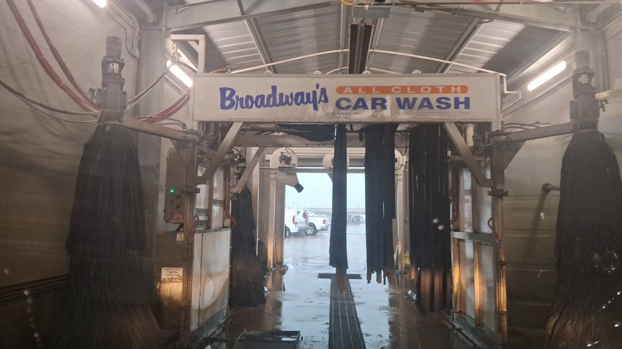 Broadway's All Cloth Car Wash At Allen Samuel's In Waco Texas - YouTube