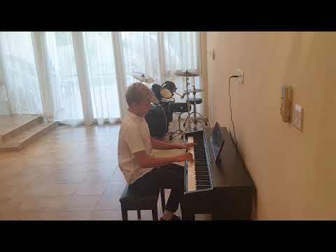 Daniel Hellbach-Runnind Hard by Michael Miqunov