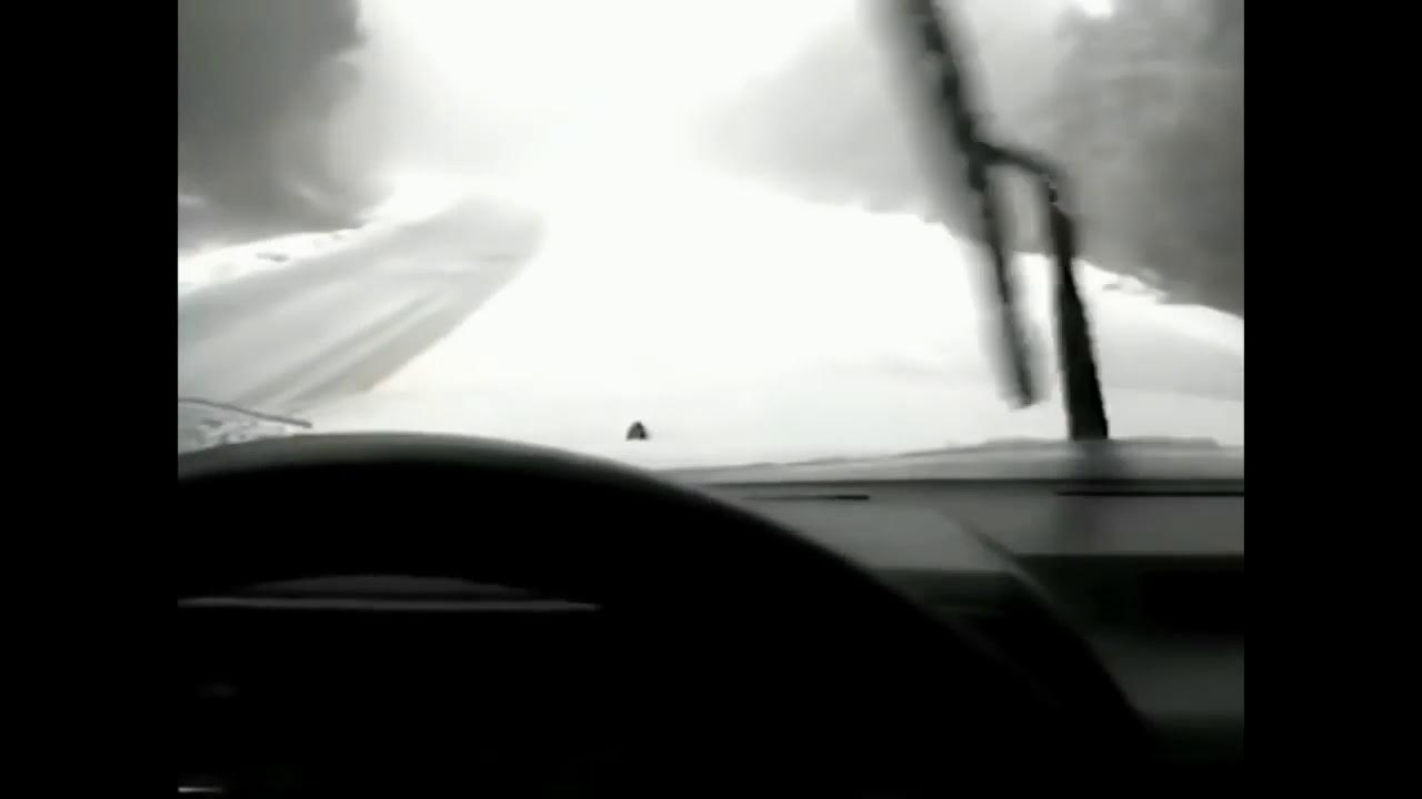 snow car crash die😱😩 YouTube