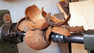 Woodturning - Coconut shell and epoxy resin  // Casca de coco e resina epoxi