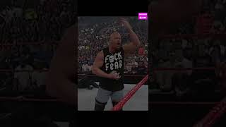 Stone COLD vs Goldberg
