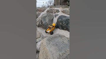 Element ecto crawler🚘Crawling around hitting some lines👍🏽Thanks for watching 🤘🏽 SUBSCRIBE❗️ #rc