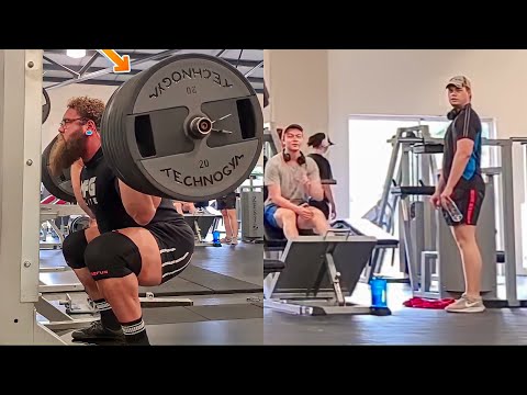 Professional Powerlifter Trolling Gym Goers