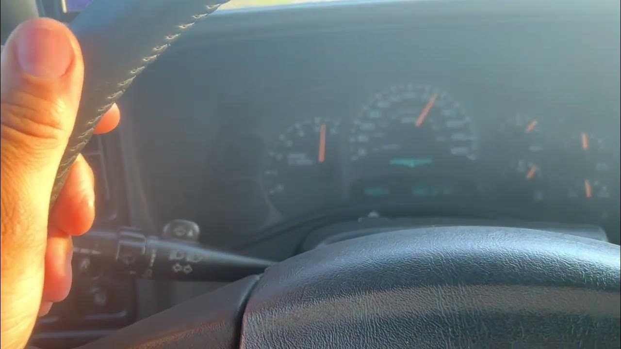 Hitting the rev limiter in the Silverado (in Mexico) YouTube