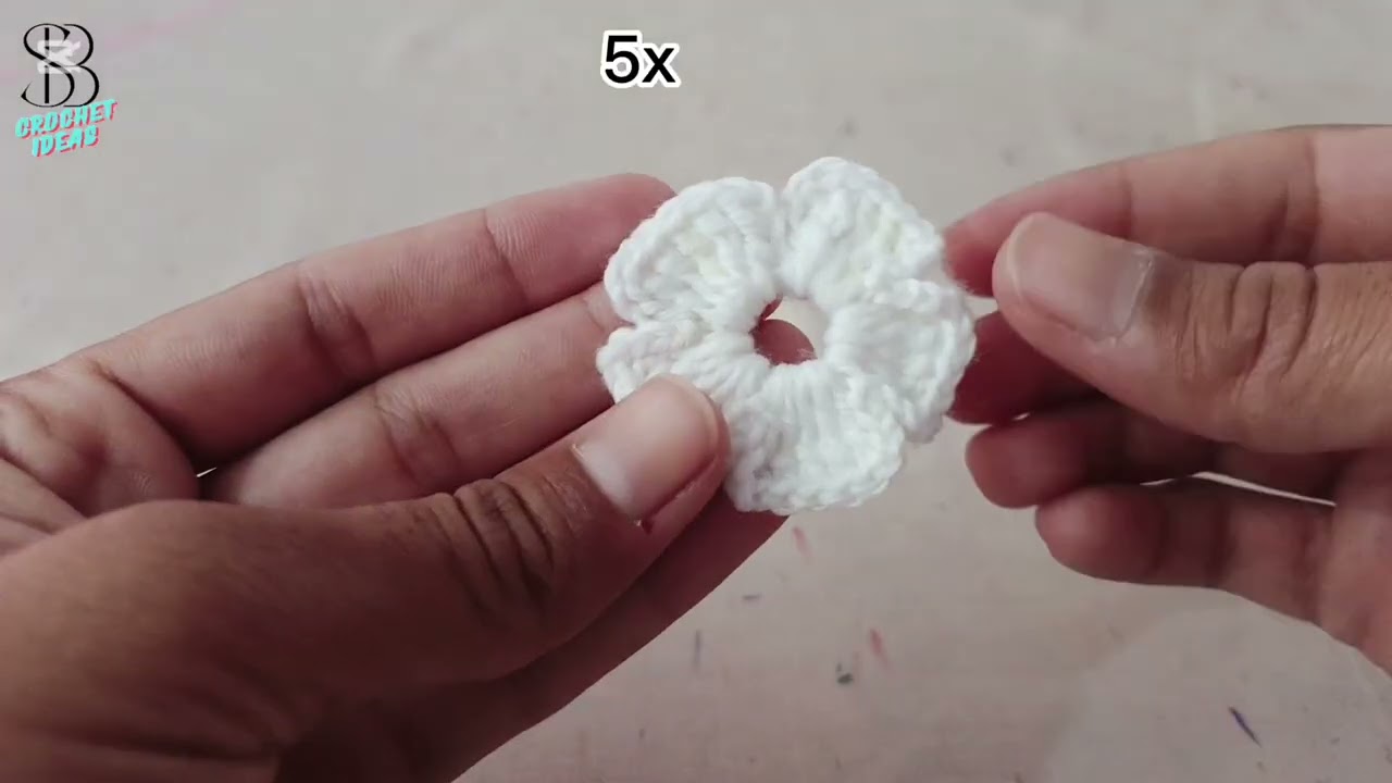 Amazing 😍 5 Patel crochet flower in easy step ||  Use for clips,bag and keychain | SB crochet ideas