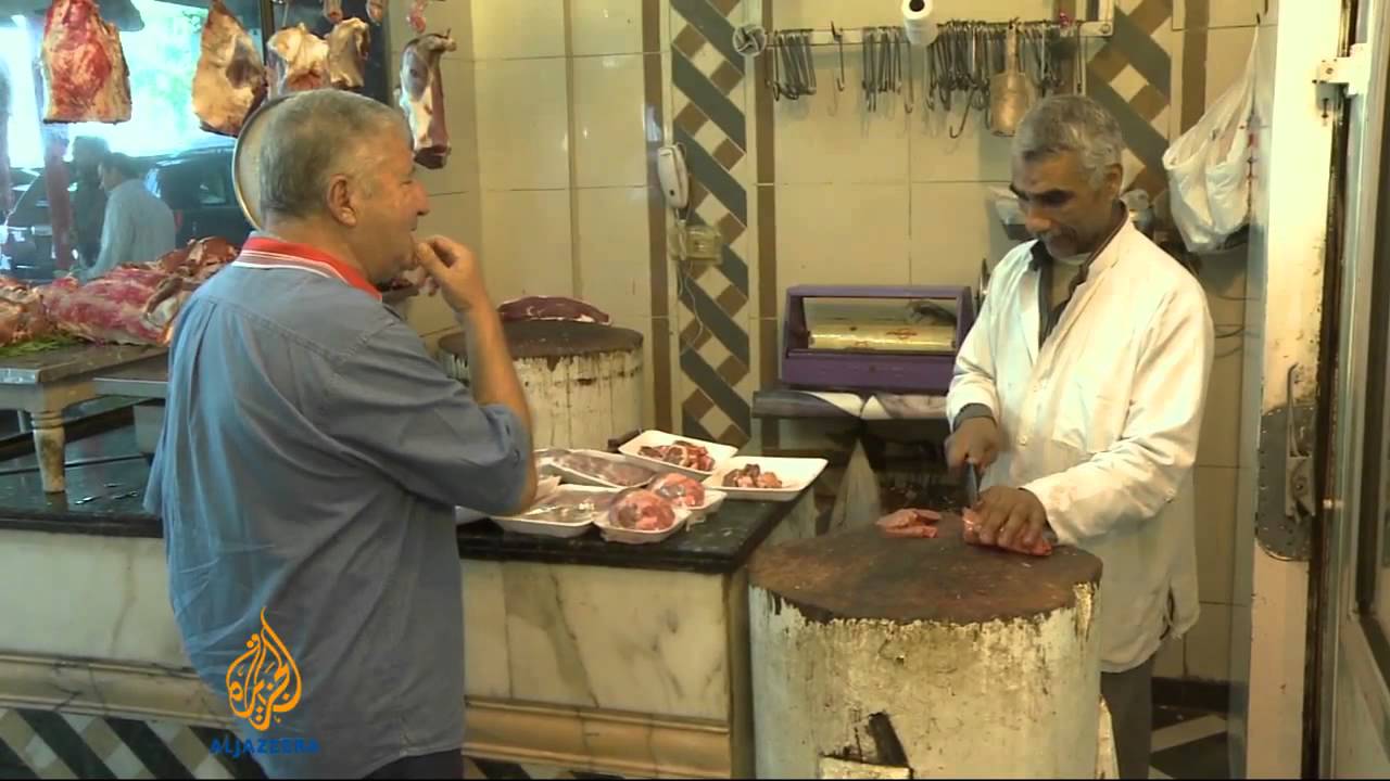 يضحي المصريون باللحوم مع ارتفاع الأسعار
