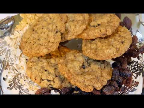 Spicy Oatmeal Rum Raisin Cookies