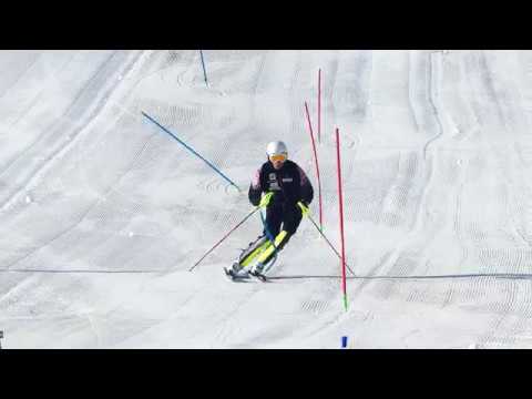 Short turns / fast rhythm on slalom training - Matej Vidovic - YouTube