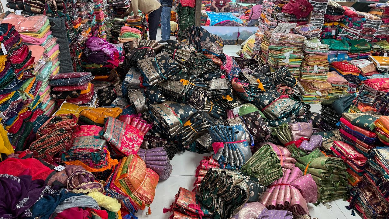 Real saree फैक्ट्री surat 2025 | Saree manufacturer in surat 🔥Surat saree |Sadi wholesale surat 