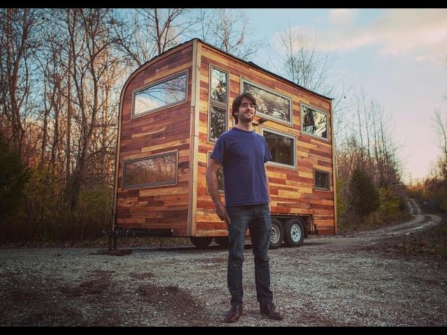 This Luxurious Tiny House Has Its Own Soaking Tub And Recording Studio