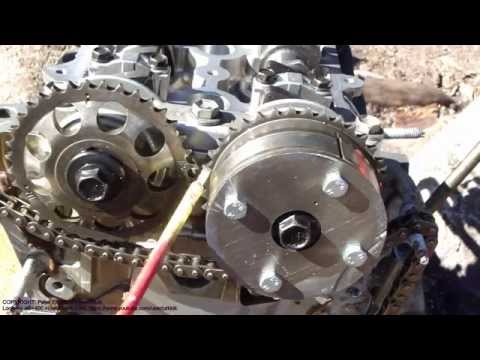 how-to-assemble-engine-vvt-i-toyota-part-30:-timing-chain-setup-and-installation
