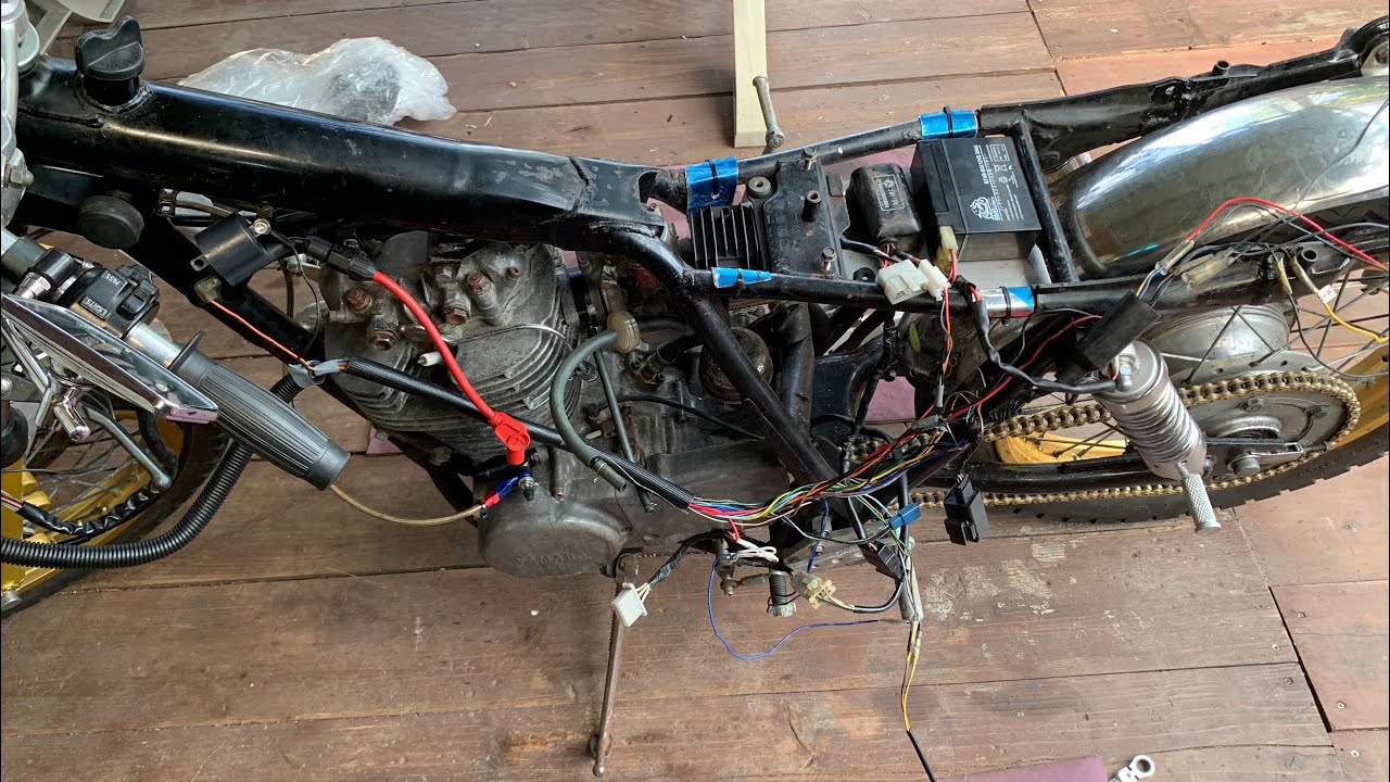 虹色工業所【週刊SR】第86回 SR400 メインハーネスの修正、取付 
