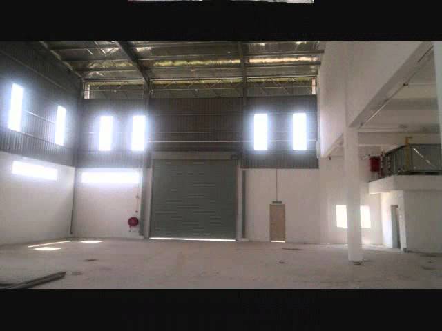 Semi-D factory for sale in Taming Jaya, Balakong.wmv class=