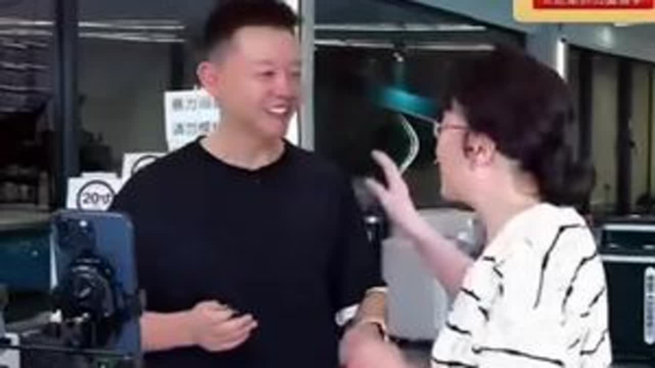 母亲来到直播间 #情感 #婚姻 #家庭 #凌云夜话