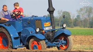 Pflügen mit historischen Traktoren in Axien 2-6 plowing with historic tractor