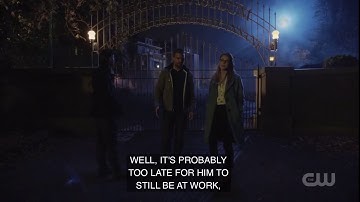 Arrow [7x9] Oliver, Barry and Kara Visit Arkham Asylum