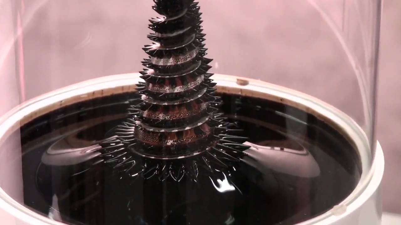 breathing, ferrofluid, sculpture, armory, show, new, york, 2010.