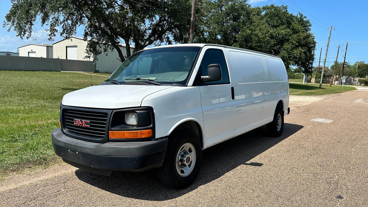 2015 GMC SAVANA 2500