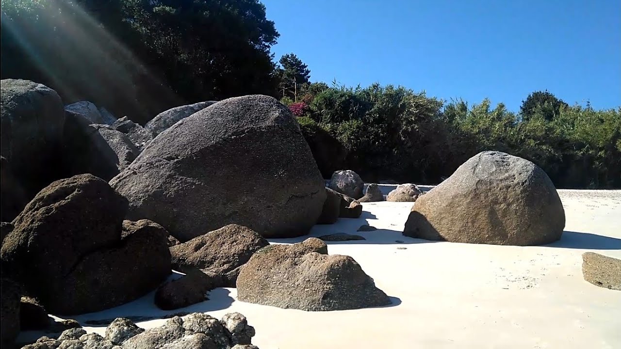 Ría de ALDÁN (1) - 10 playas (costa oeste) Areabrava, Pinténs, etc. A unos 10 km de Cangas y Bueu