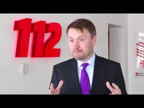 112-ს ჯასტინ მაქენზი სმიტი ეწვია