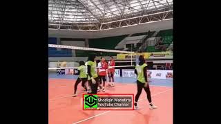 KEREN LATIHAN SMASH BOLA VOLI PUTRI