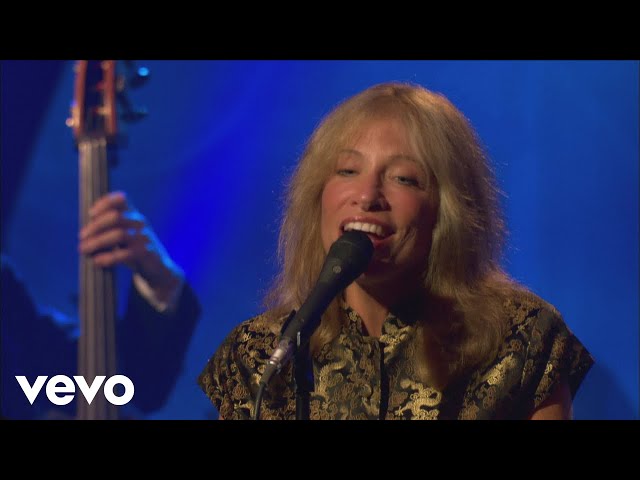 Carly Simon - Let It Snow! Let It Snow! Let It Snow!