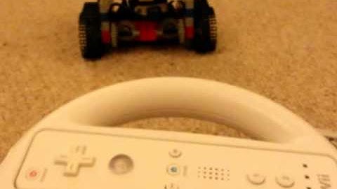 Wiiリモコン付きRaspberry Piレゴカー