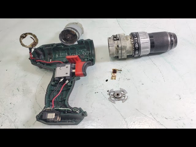 It broke. PARKSIDE LIDL rechargeable screwdriver drill. PABS 20-Li E6. Gray  ferrule. New 2021 