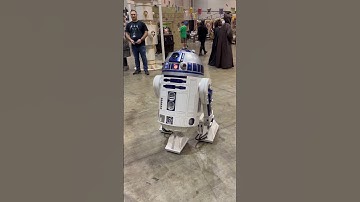 Remote Controlled R2-D2 #megaconorlando2023