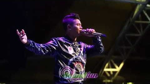 Andy KDI -  Ku Tak Bisa  Cover( SLANK ) Live 16 Septemer 2017 di GoFun Entertaiment Complex