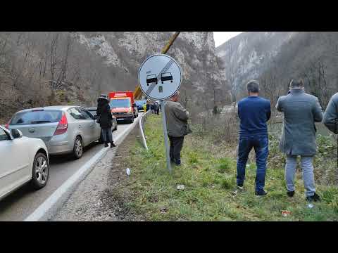 Saobraćajna nesreća kanjon vrbasa Jajce. Vađenje vozila iz Vrbasa.