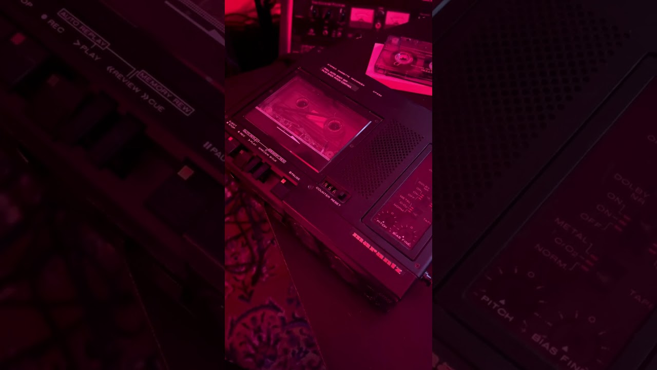 cassette distortion loop 