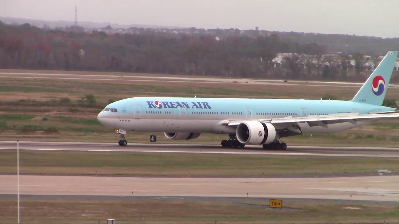 Dulles International Airport. Korean Air Boeing B777300. YouTube