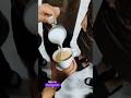 How Baristas Pour Milk Perfectly (Trainer Tips) #coffee  #barista