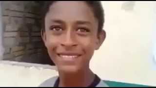 Whatsapp Videos Engraçados Moleque Sabe Imita Muito Bem Videos Engraçados 2014 screenshot 1