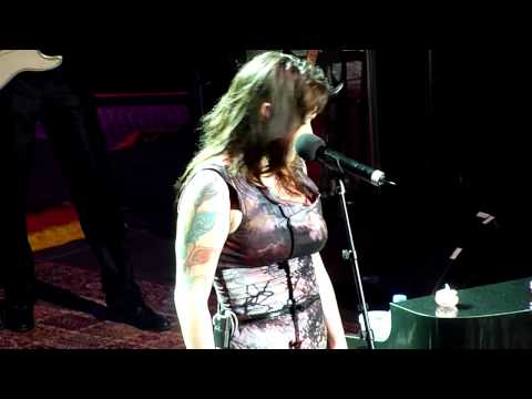 ቪዲዮ: Beth Hart Net Worth፡ ዊኪ፣ ያገባ፣ ቤተሰብ፣ ሠርግ፣ ደሞዝ፣ እህትማማቾች