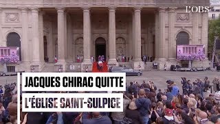 Jacques Chirac et sa fille Claude applaudis à la sortie de Saint-Sulpice