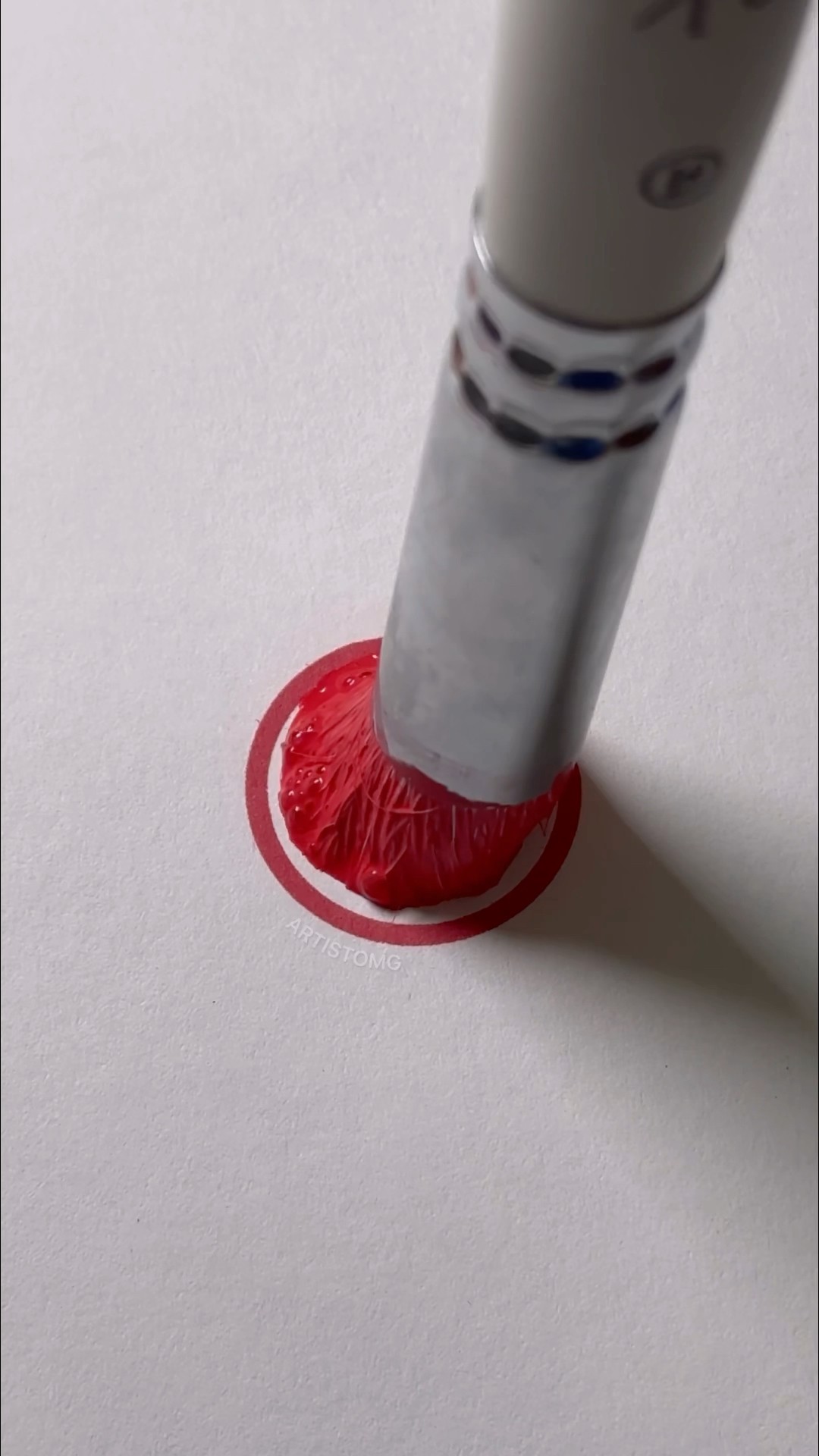 Satisfying Circle with a Rare Brush! ⭕️✨? #red #art #shortsart