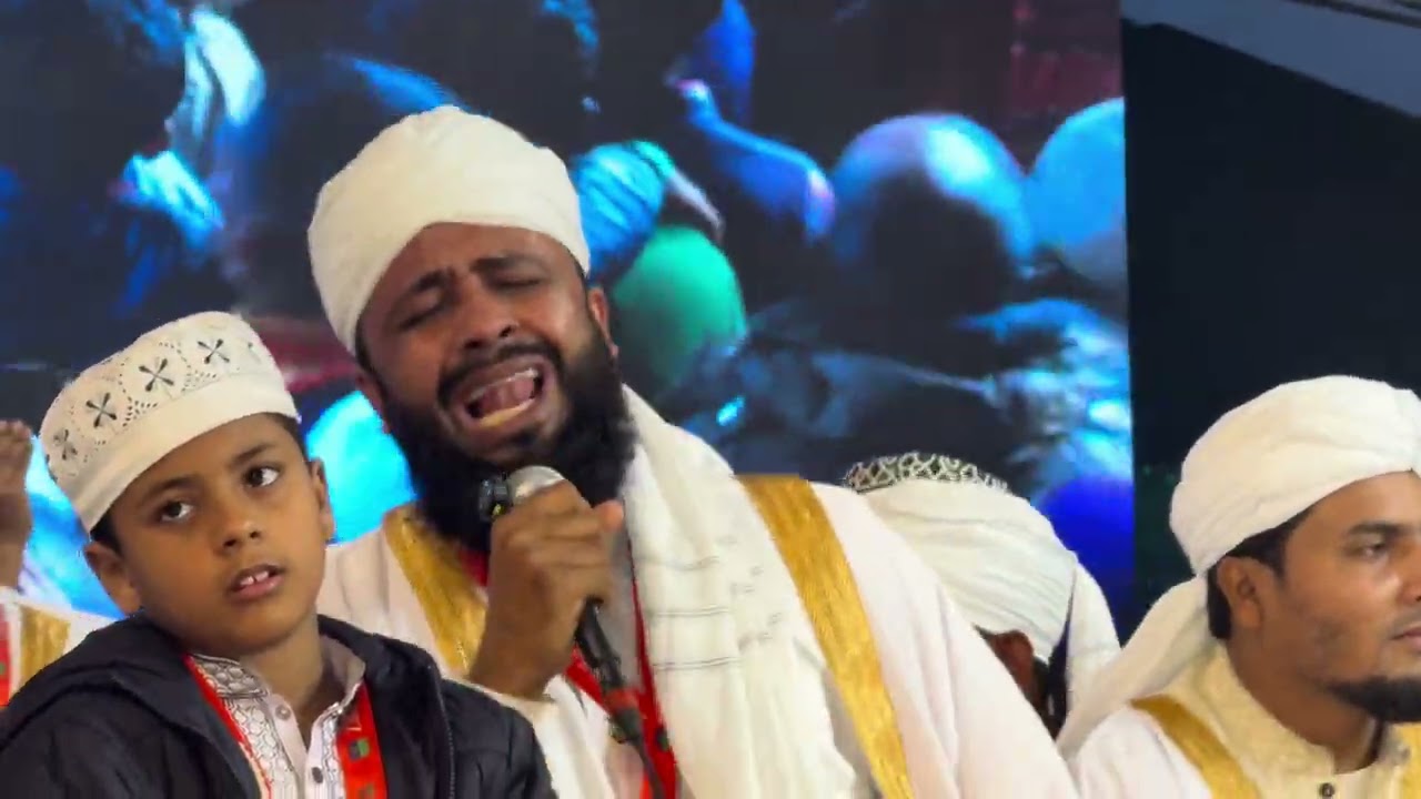 আল্লাহ ,,আল্লাহ ,ধ্বনি তে,মূখরিত,বাইশরশি,বিশ্ব জাকের মঞ্জিল 