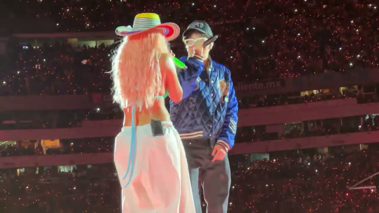 Karol G en concierto canta con Javi en la Ciudad de México eres una diabla 10 de febrero 2024