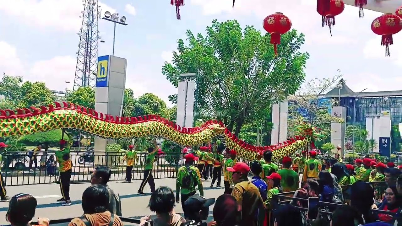 ATRAKSI NAGA KUMPAI BESAR A.YANI MEGAMALL PONTIANAK 2026