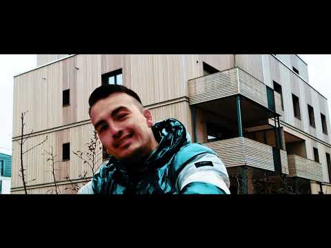 CSN Galactico - Deine Mutter bläst (Official Video)