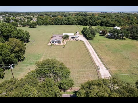 2683 Bells Chapel Road, Waxahachie, TX home video tour