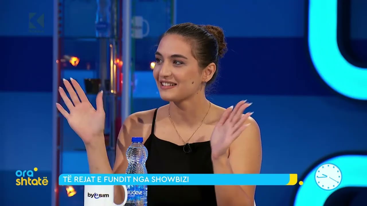 Stresi e puthë Jozin!/ E bëri nga frika apo është prank?