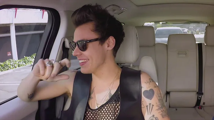 harry styles laughing for 2 minutes STRAIGHT