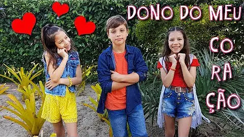 Qual opção corresponde a frase Essas aqui são minhas cartas?